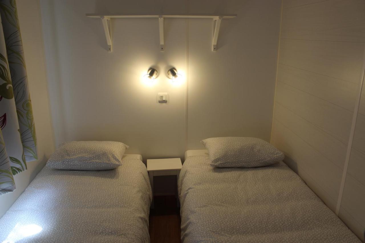 Camping Playa Arenillas อิสลาเรส ภายนอก รูปภาพ